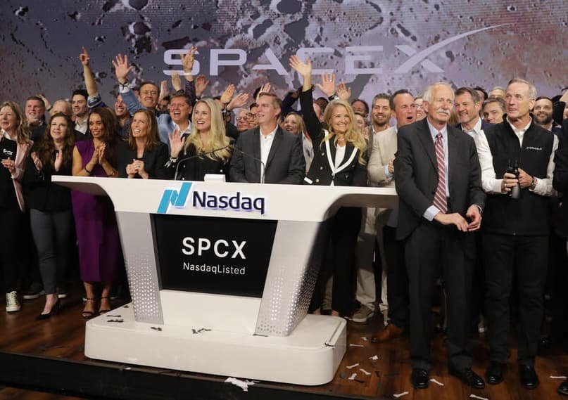 A single rocket pointed straight down toward a stock chart, nose-diving like a lawn dart.